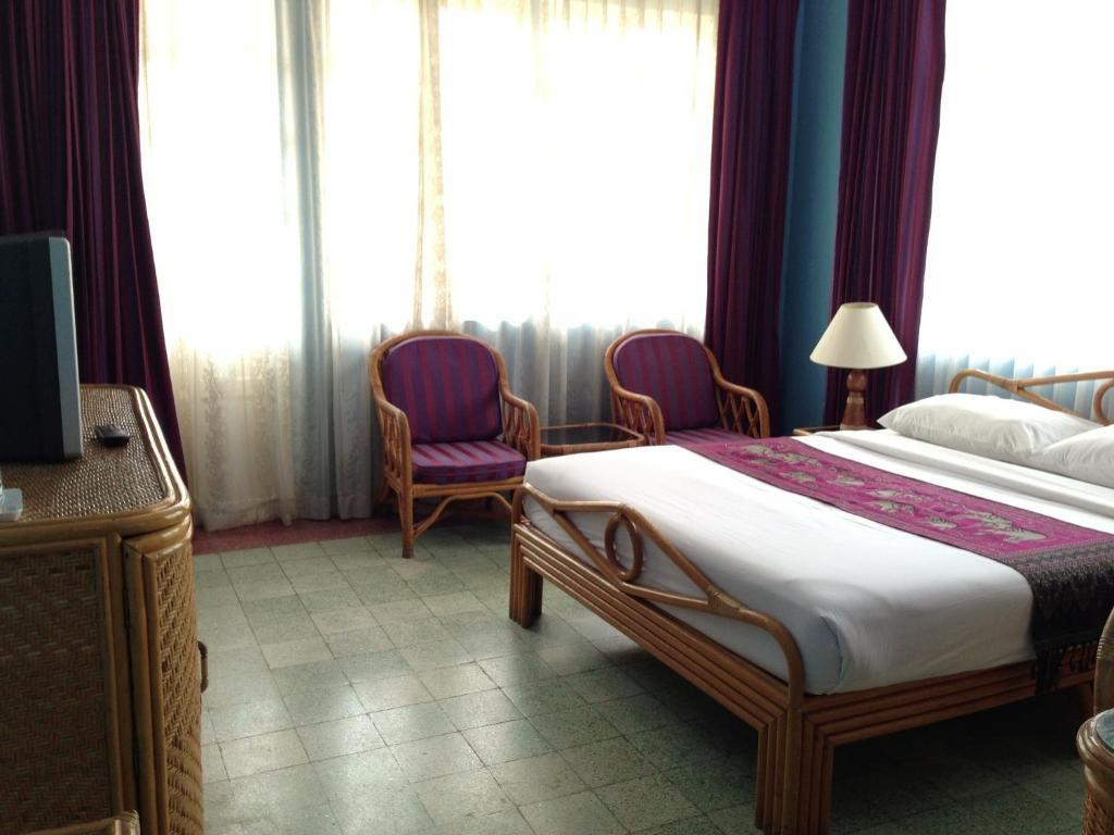 Day Inn Hotel Ban Nongdouang Eksteriør bilde