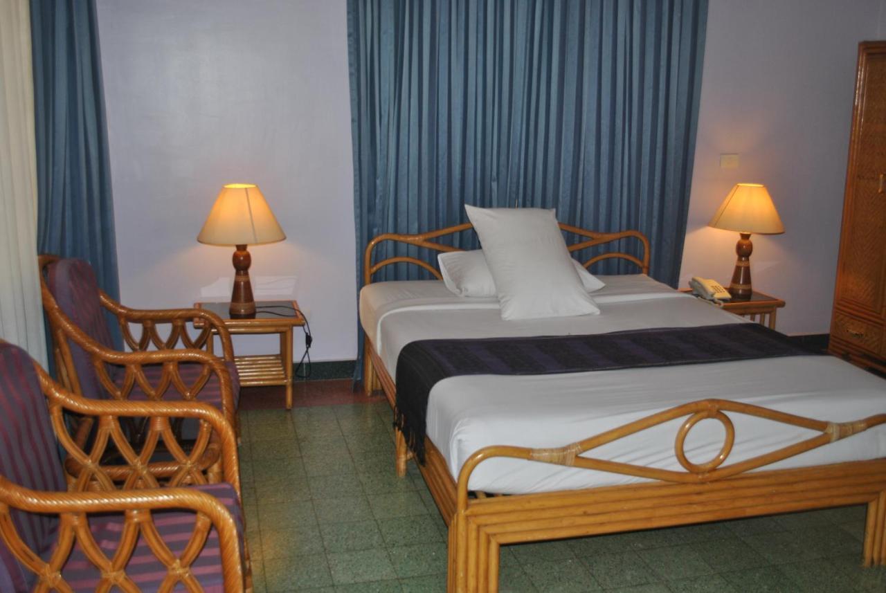Day Inn Hotel Ban Nongdouang Eksteriør bilde
